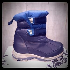 LL Bean snow boots youth size 2